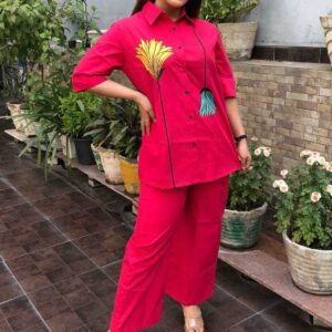 Women's Cotton Floral Printed Straight Short Shirt Kurti With Pant