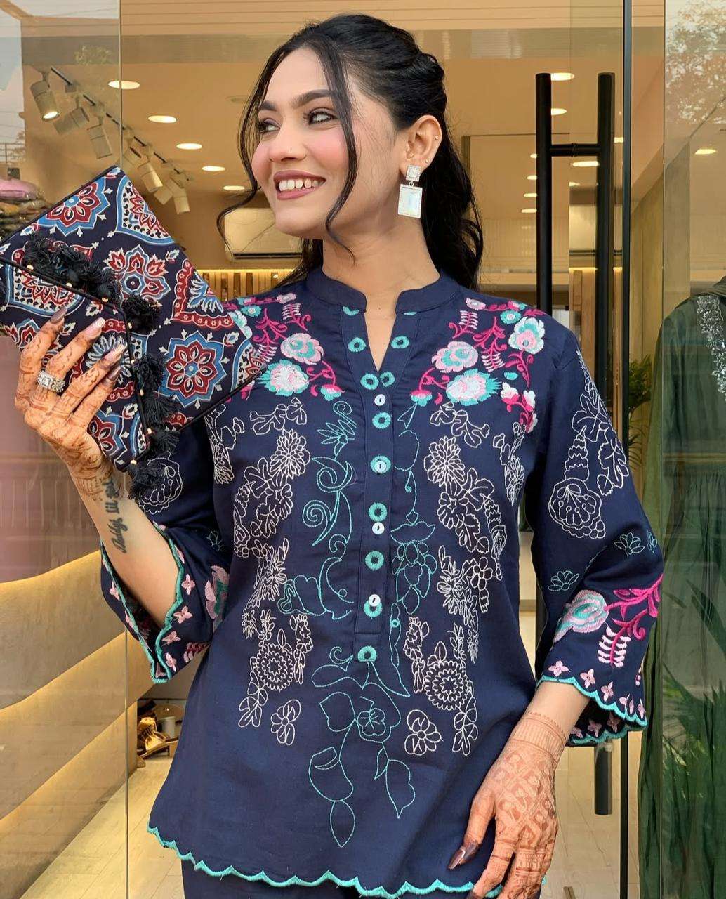 Women's Cotton Embroidery Straight Kurti With Pant Set - Image 5